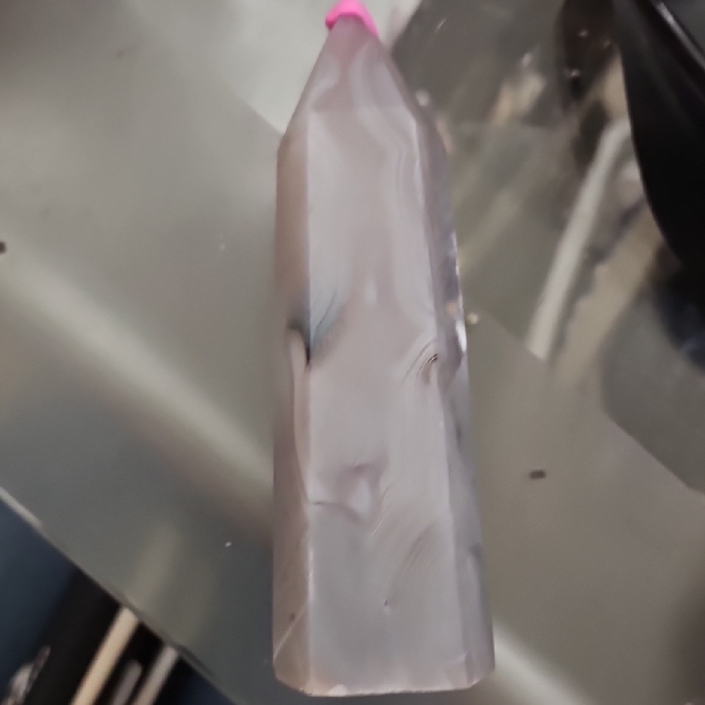 Dendritic Jelly Agate Tower